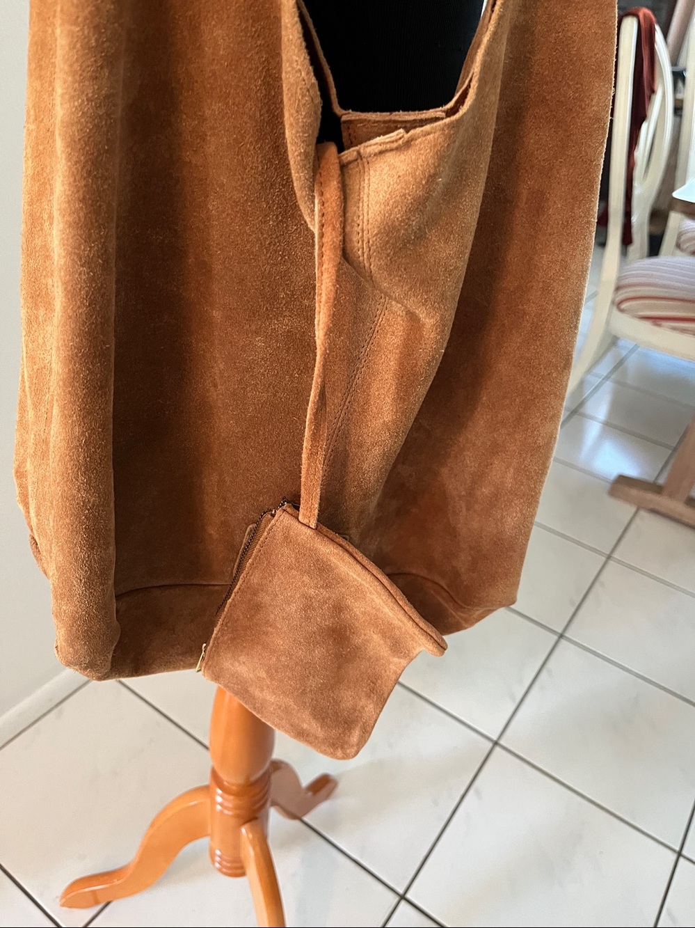 Haute Hippie Suede Messenger Bag in Chestnut leather beautiful - Picture 5 of 9